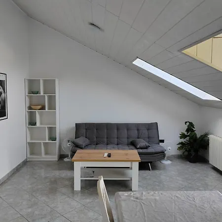 For Families With Children Veprinac, Opatija - 22254 Apartment *